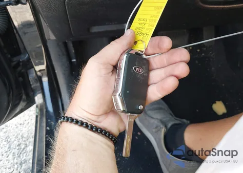 2019 Kia Forte Lxs из США, поврежденный, VIN 3KPF24AD1KE066855